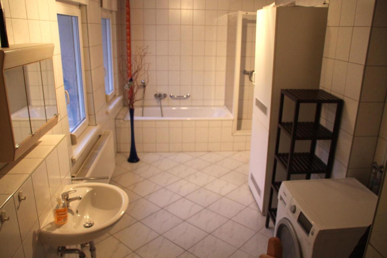 Apartment Steile Wh 2 Wand 106 Meerane